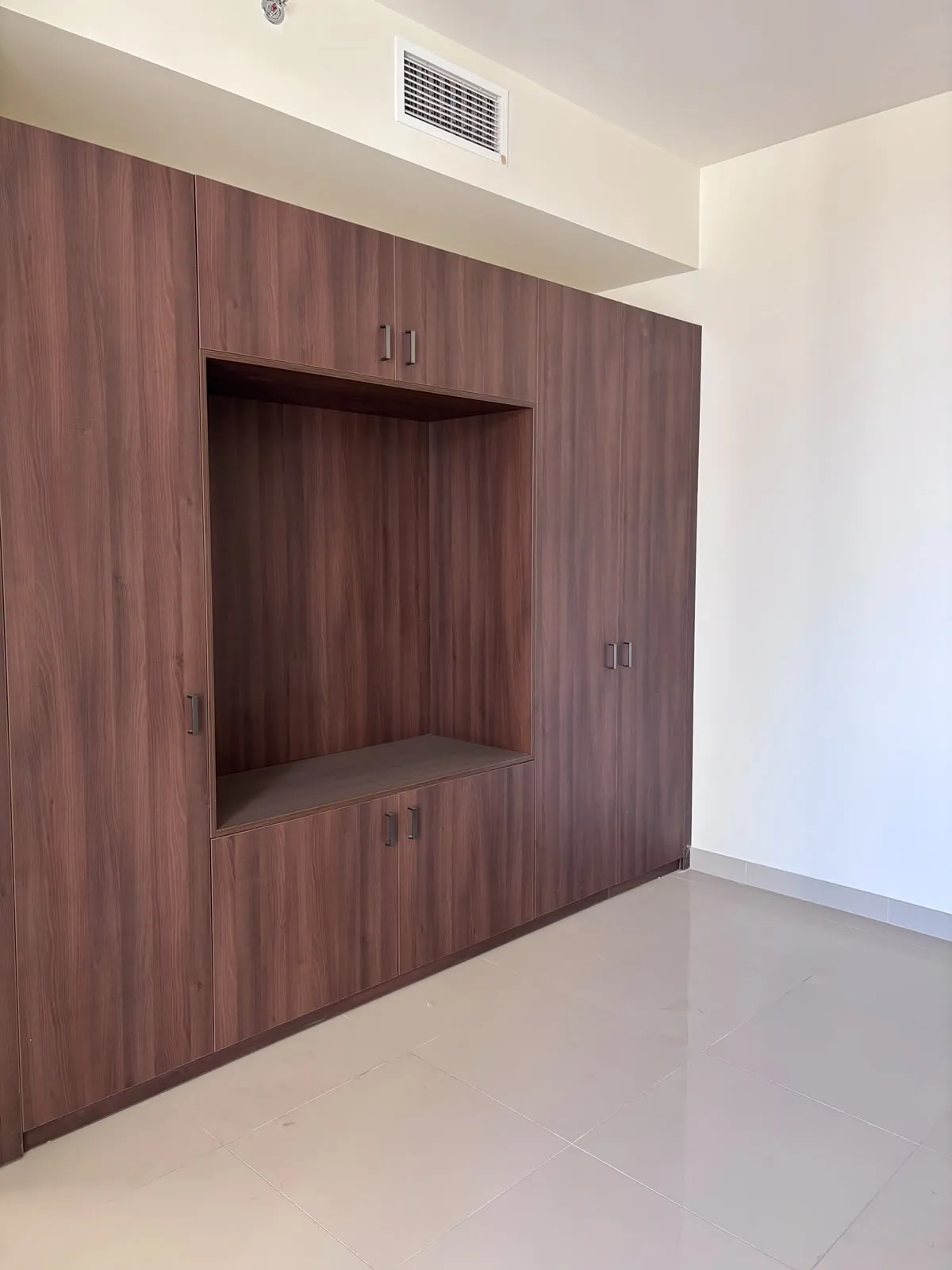 Apartment 706