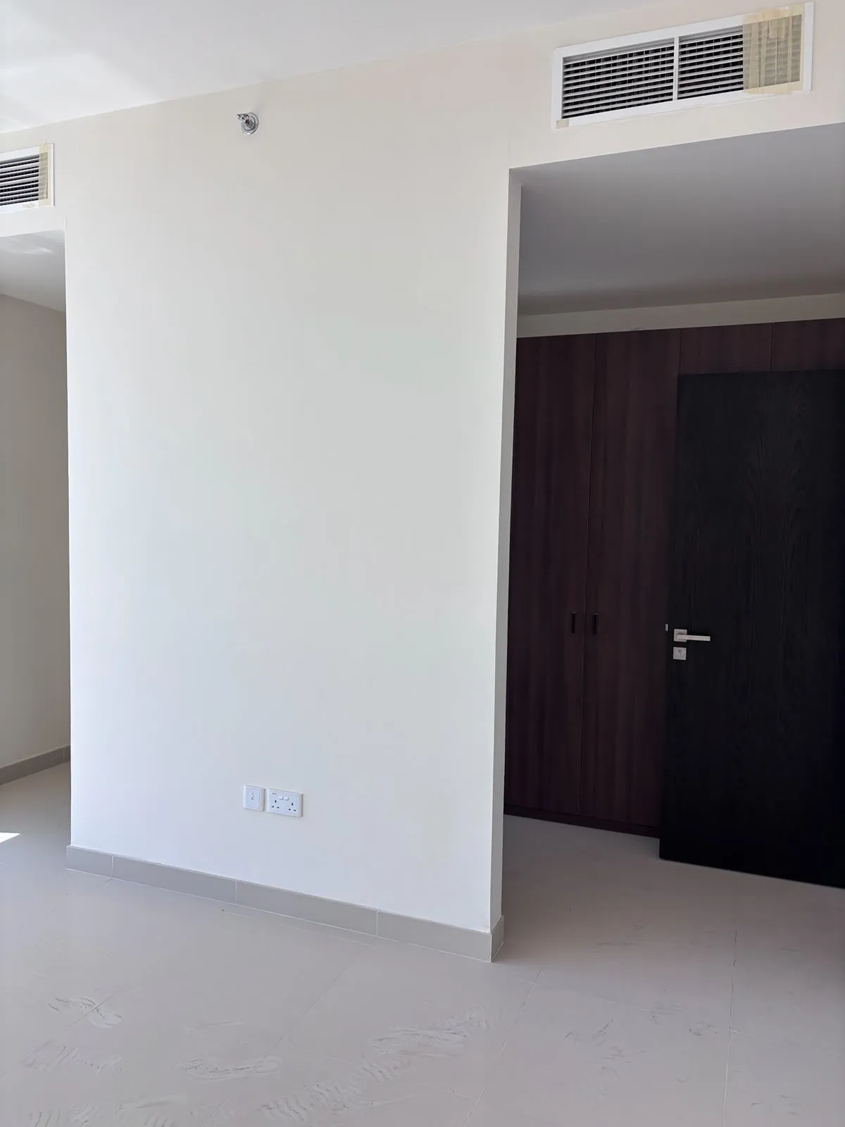 Apartment 707